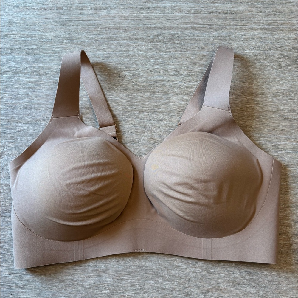 Evelyn & Bobbie Tan Wireless Bra
